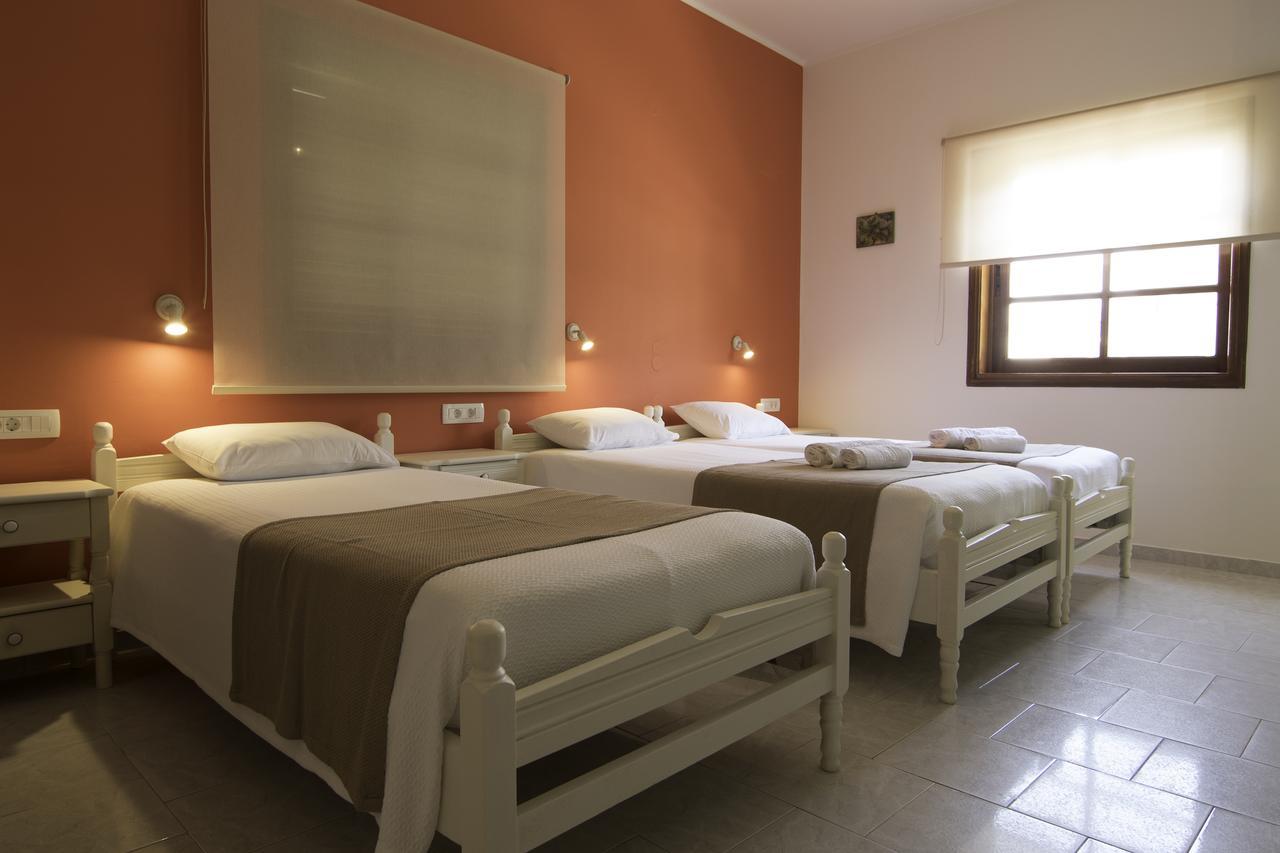 Niki Rooms Paleochora Exterior foto