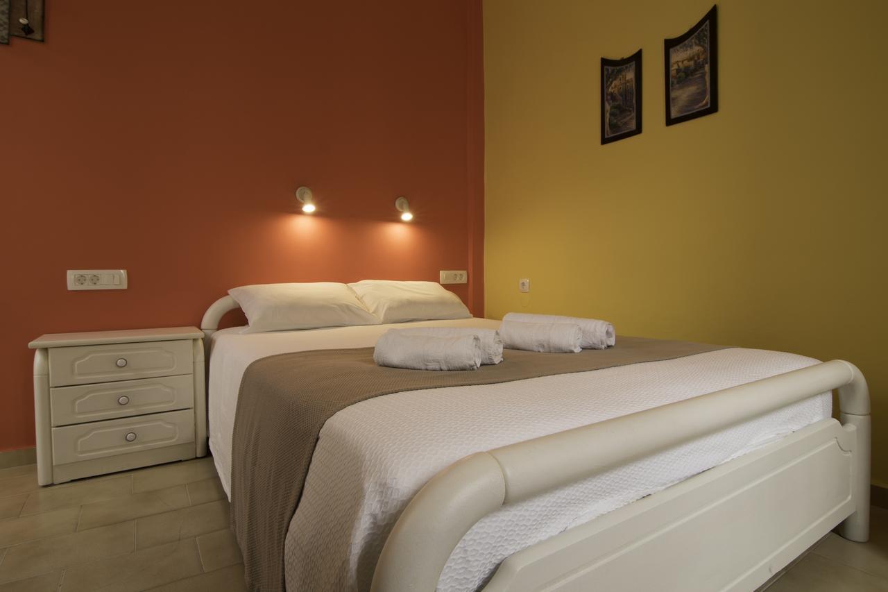Niki Rooms Paleochora Exterior foto
