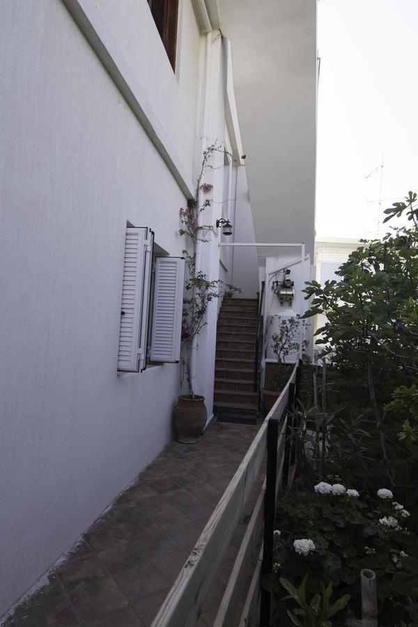 Niki Rooms Paleochora Exterior foto