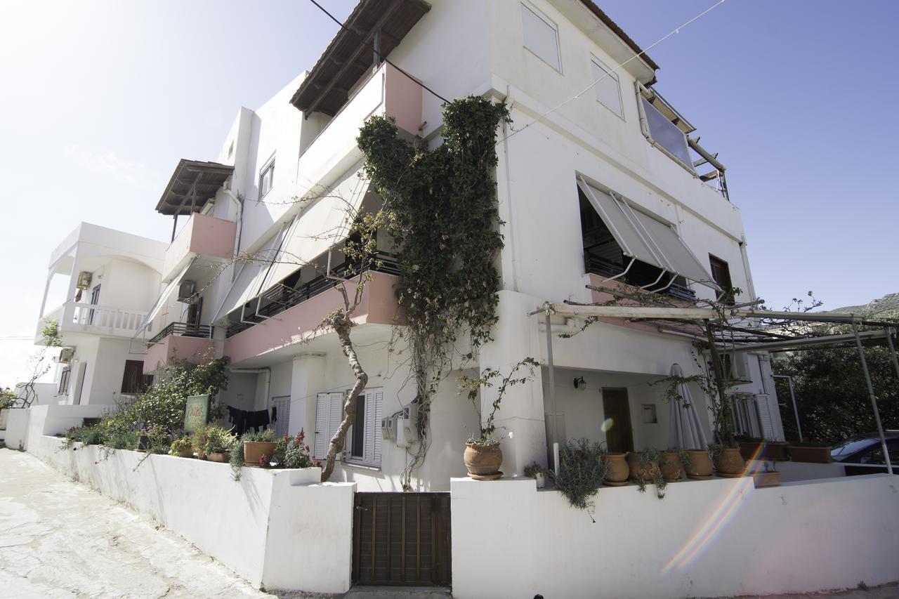 Niki Rooms Paleochora Exterior foto